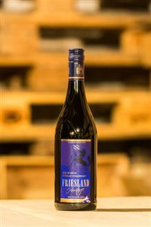Friesland Kaleidoscope Red WO Stel. WIELINGA 75cl